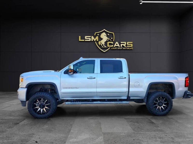 2017 GMC Sierra 2500HD Denali