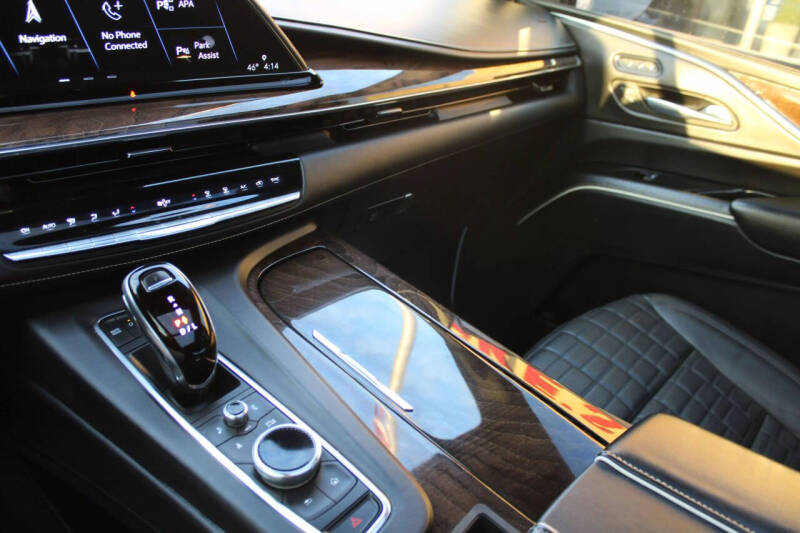 2021 Cadillac Escalade Sport Platinum