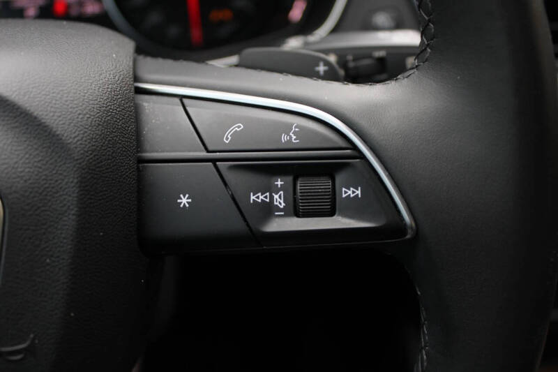 2021 Audi Q5 quattro Premium 45 TFSI