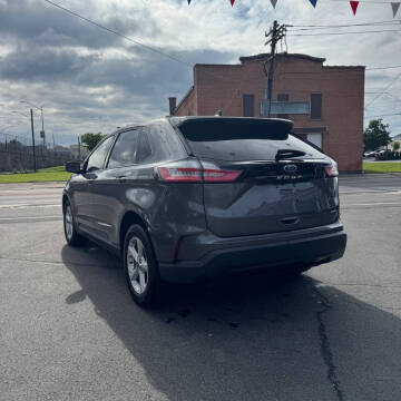 2021 Ford Edge SE