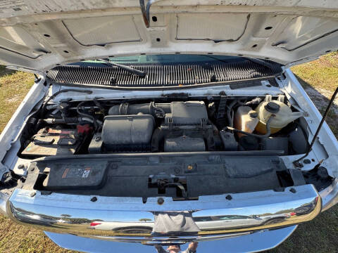 2021 Ford E-Series E-450 SD