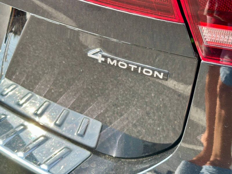 2023 Volkswagen Tiguan SE 4Motion