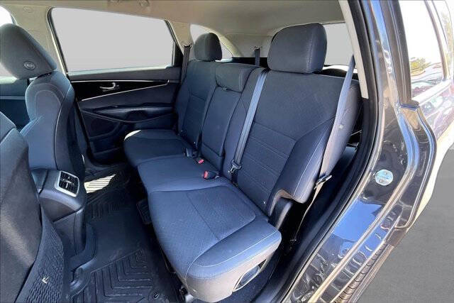 2019 Kia Sorento LX