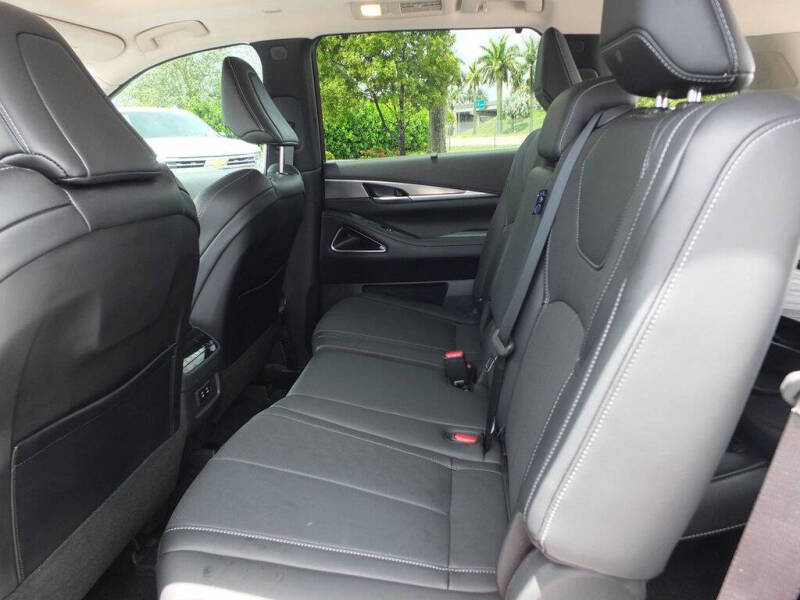 2026 Infiniti QX60 Luxe