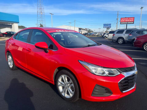2019 Chevrolet Cruze for sale at Credit Builders Auto in Texarkana TX