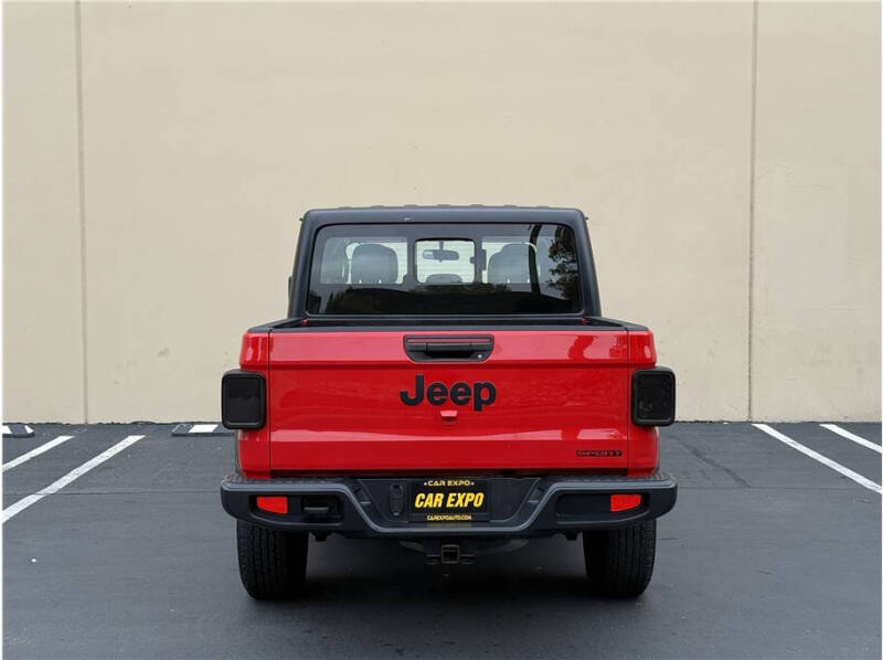 2021 Jeep Gladiator