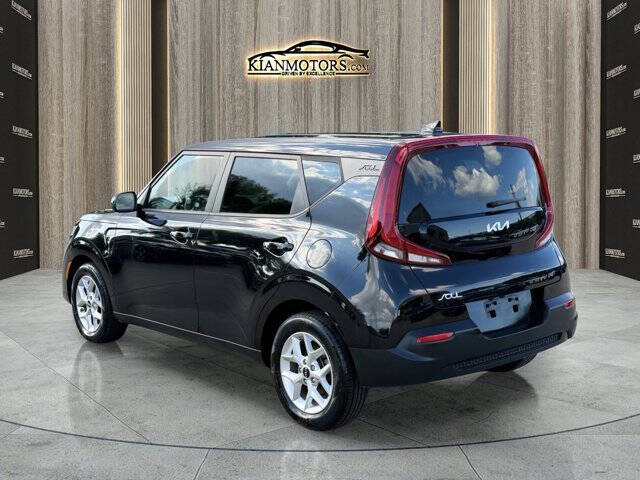 2022 Kia Soul LX