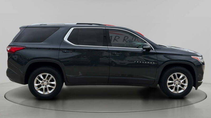 2018 Chevrolet Traverse LT Cloth
