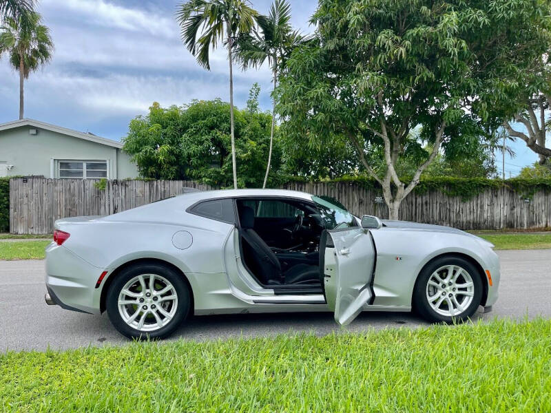 2019 Chevrolet Camaro LS