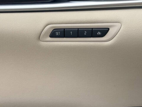 2014 Cadillac XTS Luxury Collection