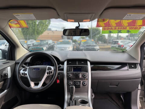 2013 Ford Edge SE