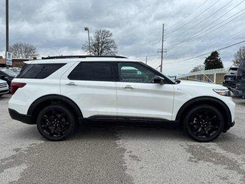2024 Ford Explorer ST-Line