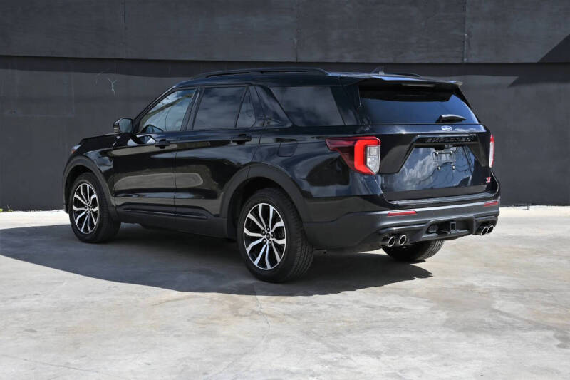 2021 Ford Explorer ST