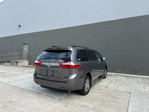 2018 Toyota Sienna Limited 7-Passenger