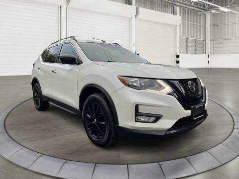 2018 Nissan Rogue for sale at Auto Warehouse in Poughkeepsie NY