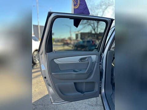 2017 Chevrolet Traverse LS