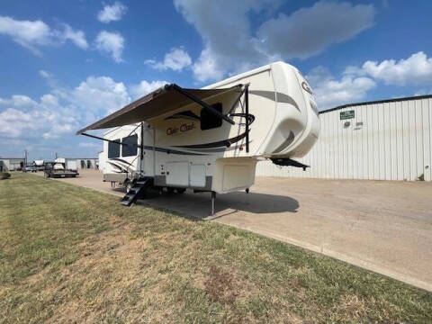 2016 Forest River Cedar Creek Silverback