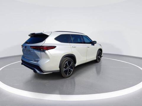 2022 Toyota Highlander XSE
