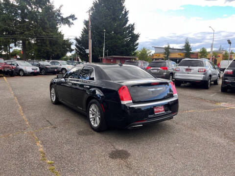 2016 Chrysler 300 C