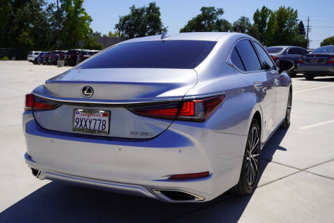 2025 Lexus ES 350