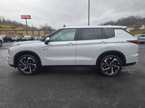 2025 Mitsubishi Outlander PHEV SE