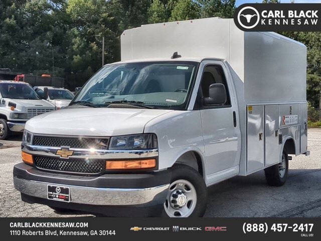 2025 GMC Savana 3500