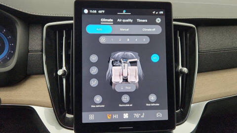 2025 Volvo XC90 B6 Plus Bright Theme 7P