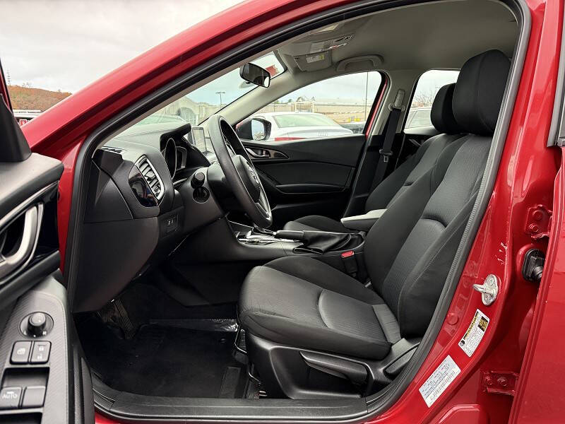 2015 Mazda MAZDA3 i Sport