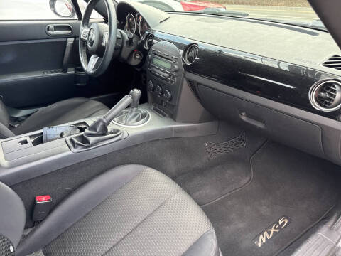 2007 Mazda MX-5 Miata Sport