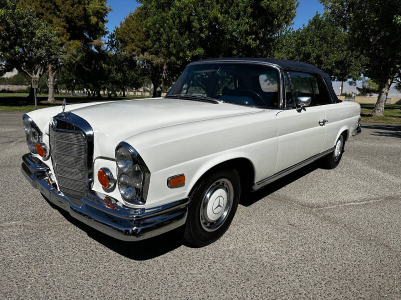 1970 Mercedes-Benz 280-Class