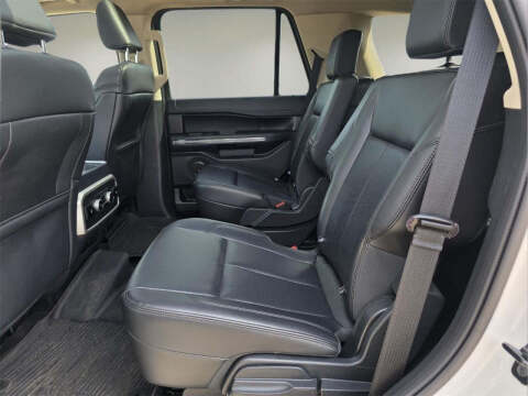 2023 Ford Expedition XLT