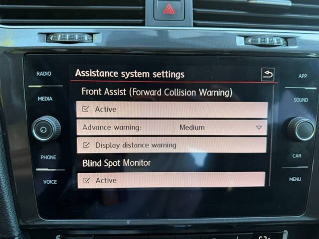 2019 Volkswagen e-Golf SE