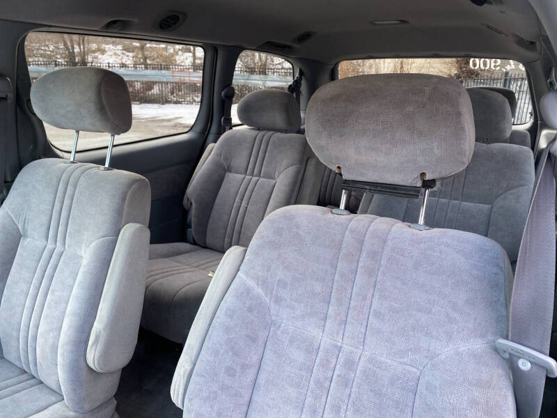 2001 Toyota Sienna LE