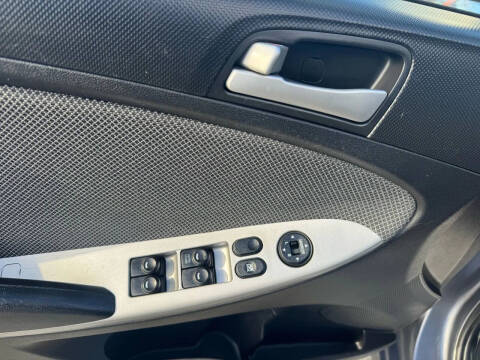 2014 Hyundai Accent GS