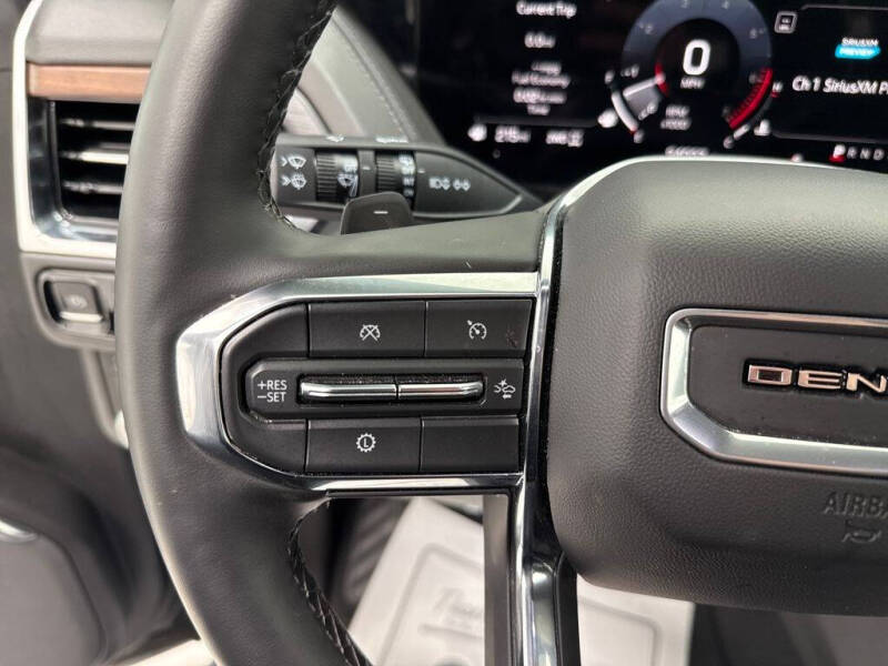 2025 GMC Yukon Denali