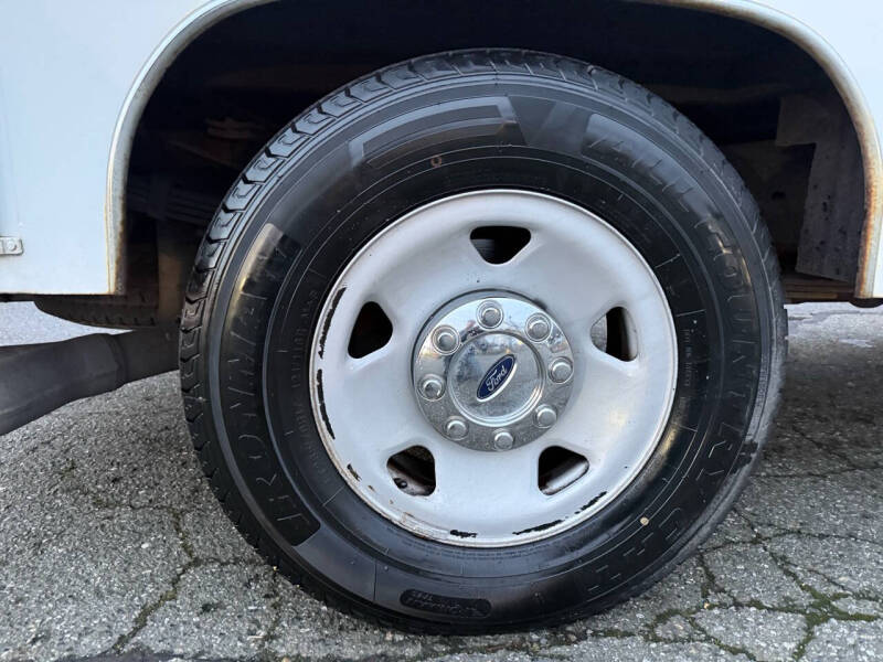 2008 Ford F-350 Super Duty XL