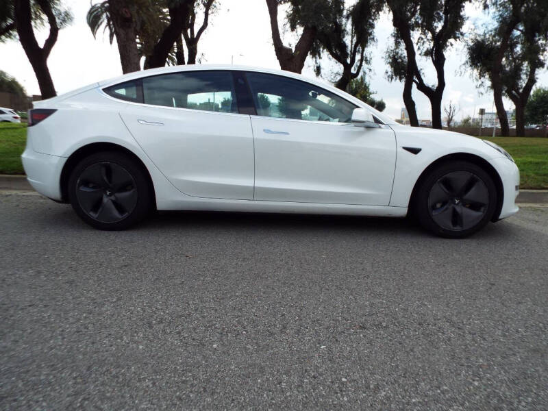 2020 Tesla Model 3 Standard Range Plus