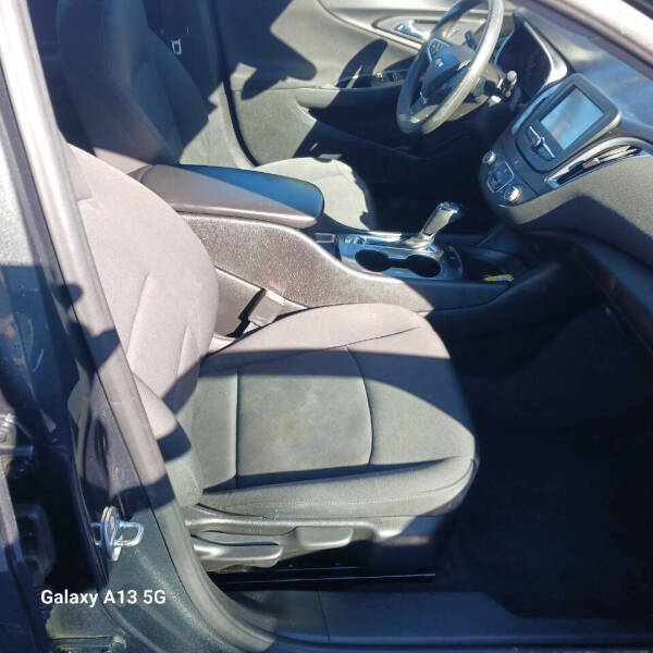 2018 Chevrolet Malibu LS