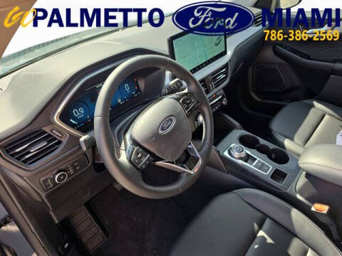 2024 Ford Escape Platinum