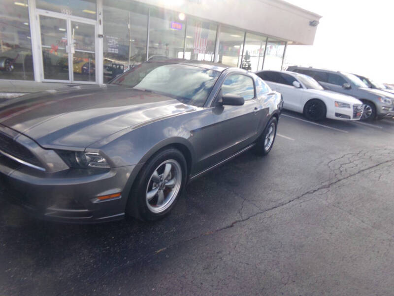 2014 Ford Mustang V6