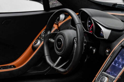 2013 McLaren MP4-12C Spider