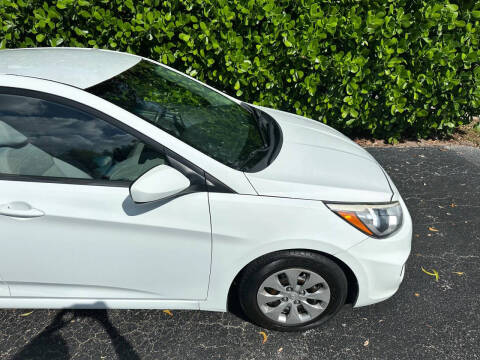 2015 Hyundai Accent GS