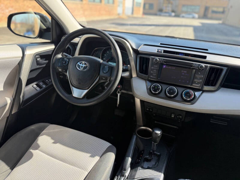 2013 Toyota RAV4 LE