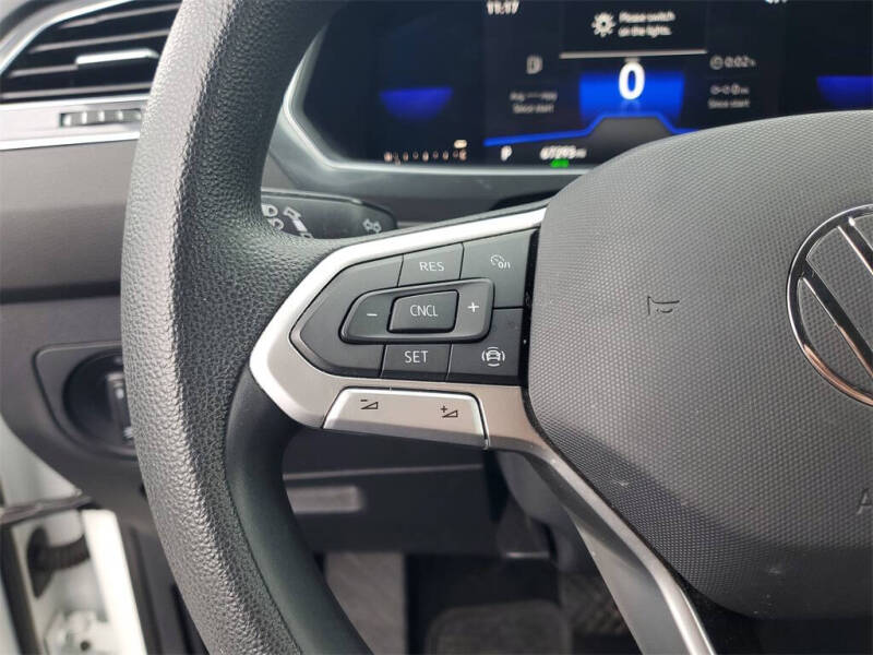 2022 Volkswagen Tiguan S