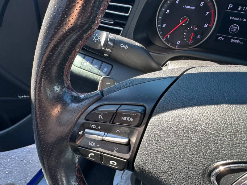 2020 Hyundai Elantra Sport