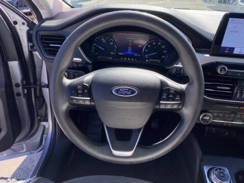 2021 Ford Escape Hybrid SE