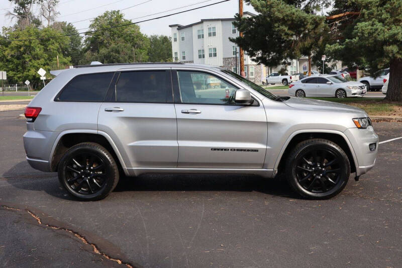 2017 Jeep Grand Cherokee Altitude