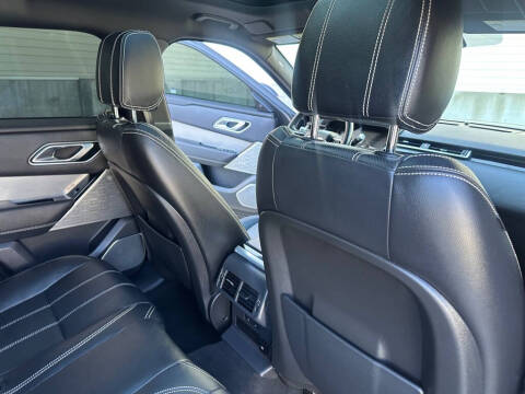 2021 Land Rover Range Rover Velar P250 R-Dynamic S