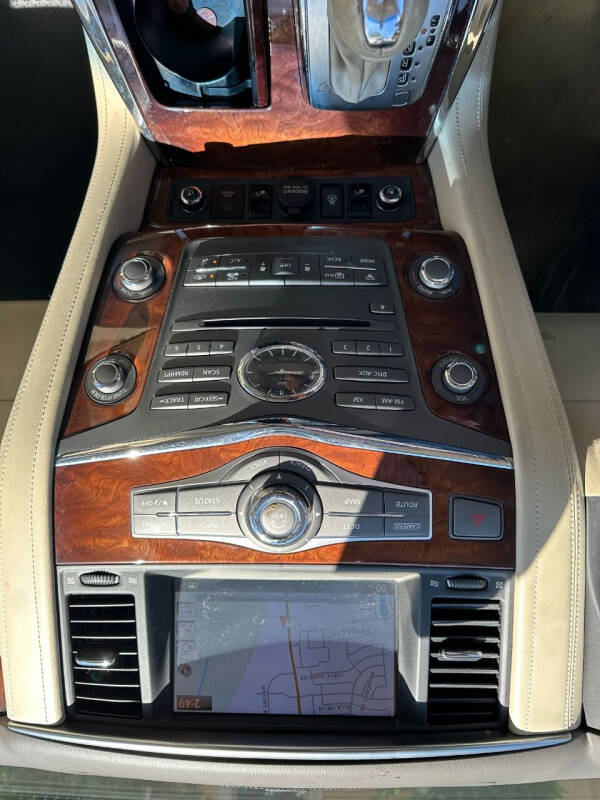 2015 Infiniti QX80