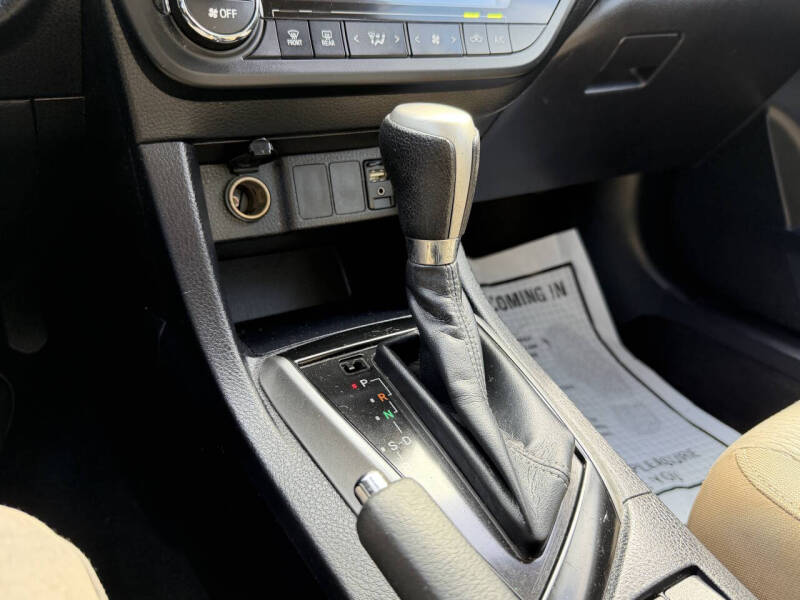 2014 Toyota Corolla LE